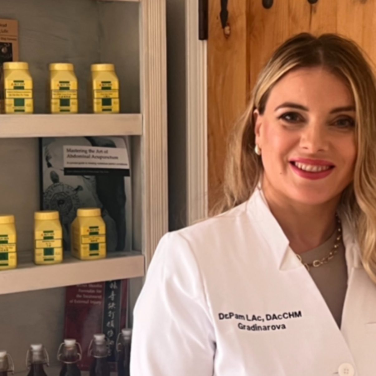 Dr. Plamena Gradinarova